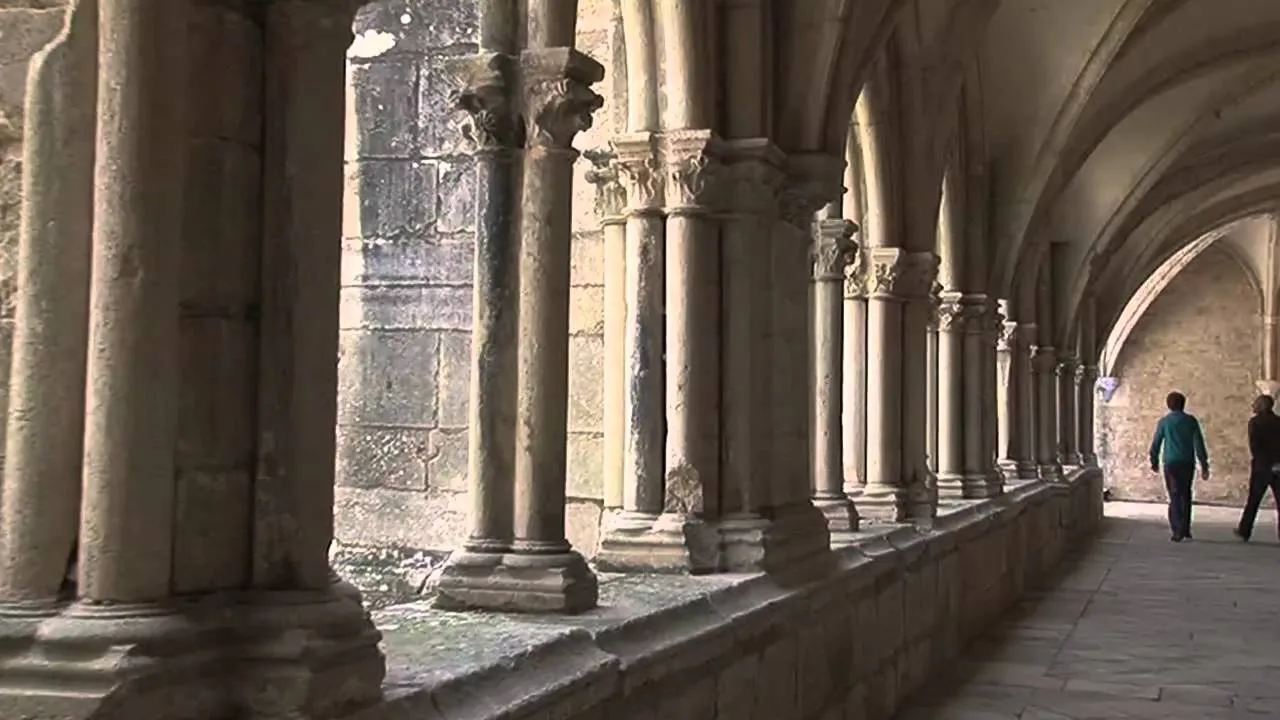 dévoilez les secrets de l’abbaye de noirlac : Éveillez vos sens à travers un festival pour toute la famille !