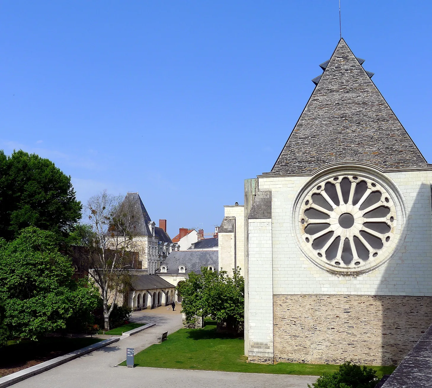 abbaye Toussaint d'Angers