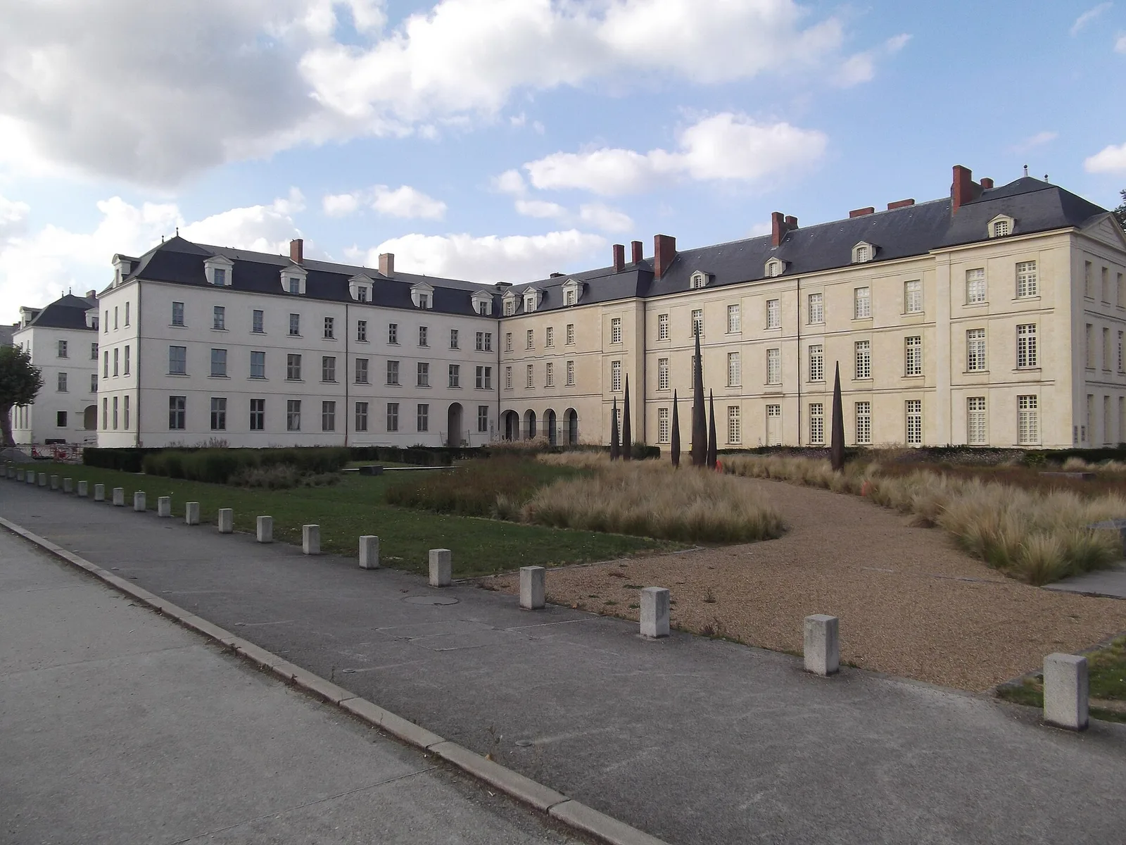 couvent des Ursulines de la Davrays